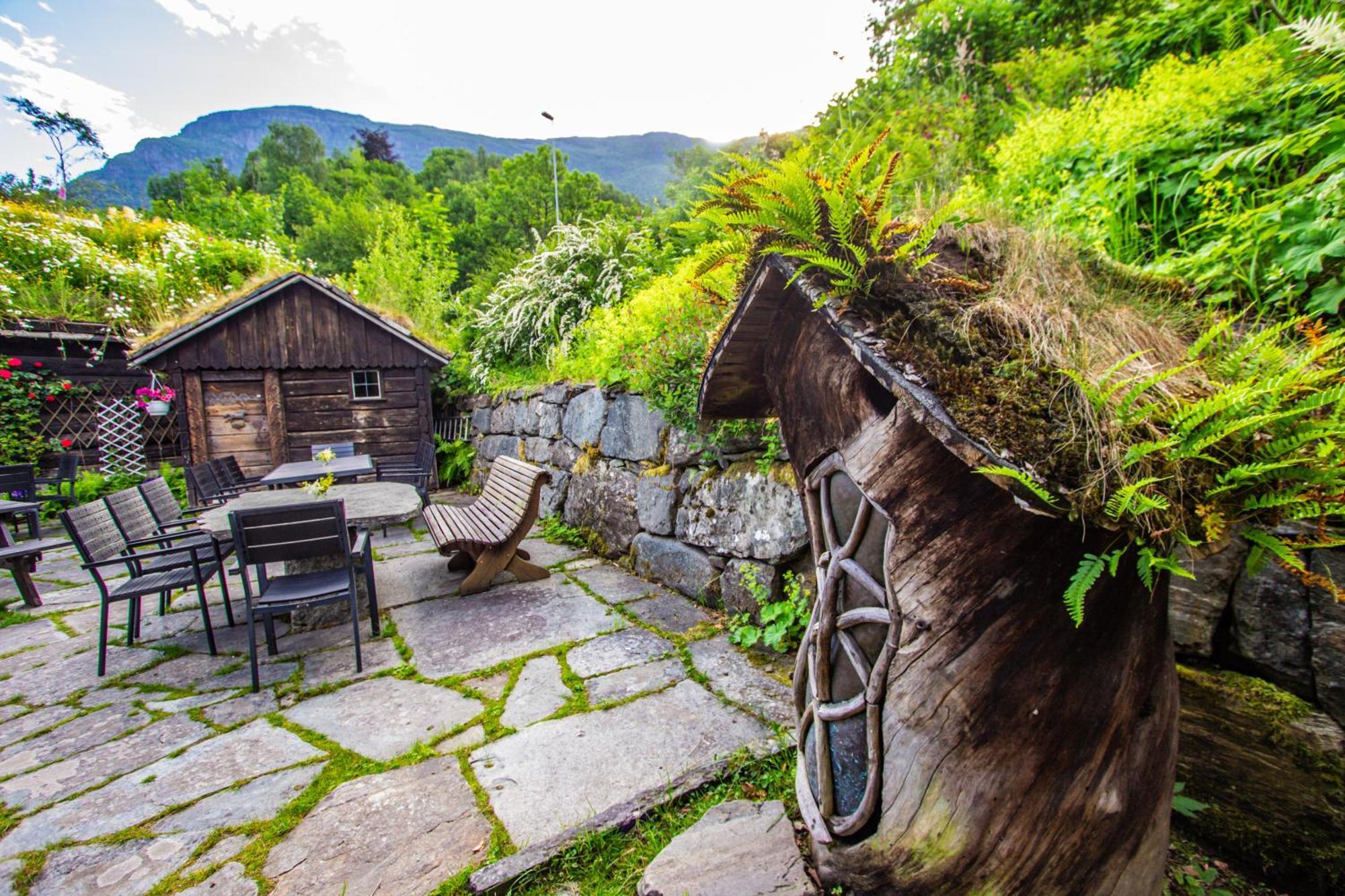 Hostel Ullensvang Gjesteheim *